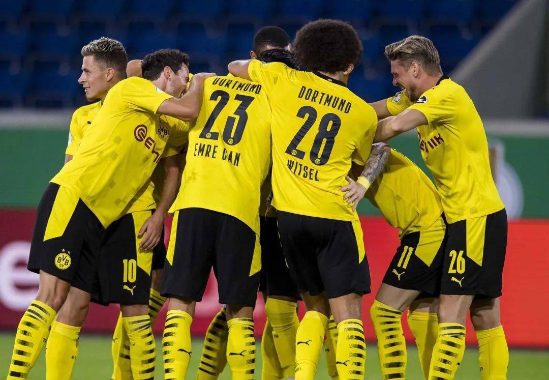 爱游戏官方入口-德国队横扫法国队,奥恰洛夫状态火热