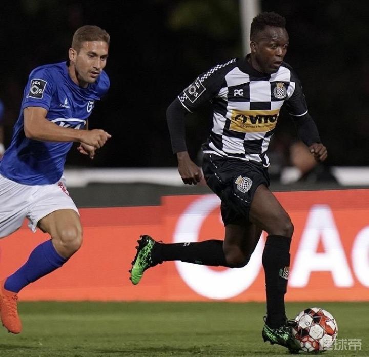 爱游戏2026-英格兰队完胜葡萄牙队，波尔刷新纪录